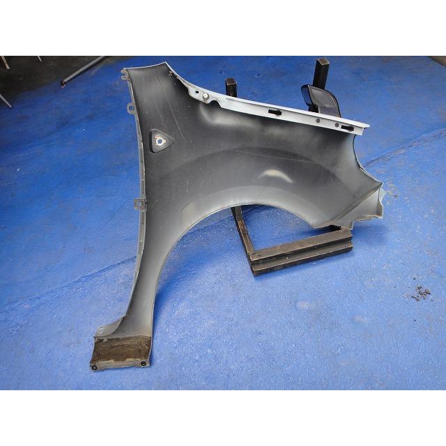 ルノー カングー KWK4M 等 左 フロント フェンダー   RNP/ブルーアルジョンＭ [4603] |  | 06