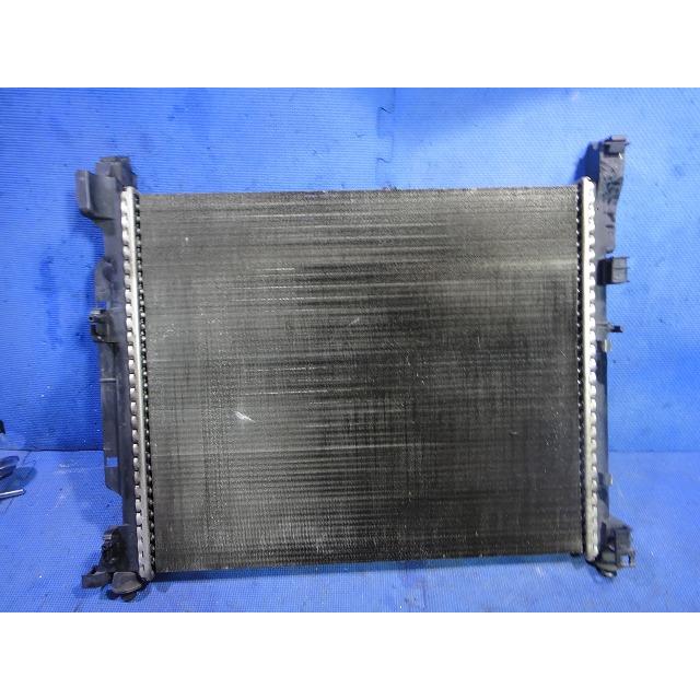 ルノー カングー KWK4M 等 純正 ラジエター  品番 8200455801   K7439007  [4603] |  | 01