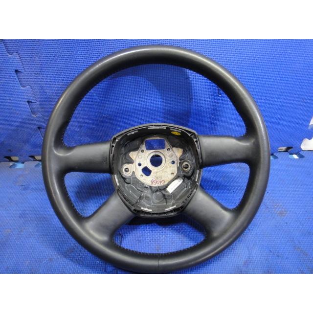 アウディ A4 8E系 B7 等  純正　ステアリング　ハンドル　 [4626] | 