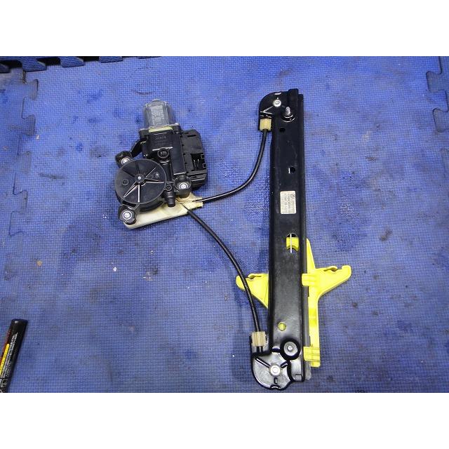 VW ポロ  6R 系等 右 リア パワーウィンドウ レギュレーター  品番 6RS839462 B   [4822] |  | 01