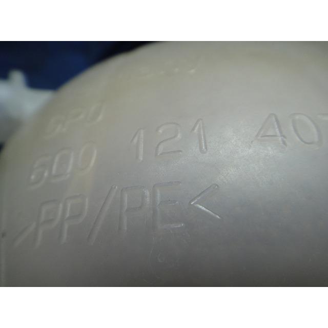 VW ポロ  6R 系等 ラジエター サブタンク  品番 6Q0121407 [4822] |  | 02