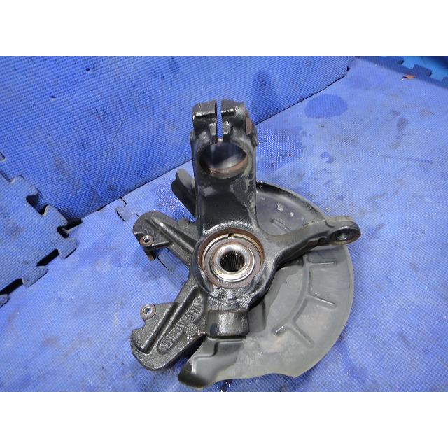 VW ポロ  6R 系等 右 フロント ハブ ナックル   [4822] |  | 01