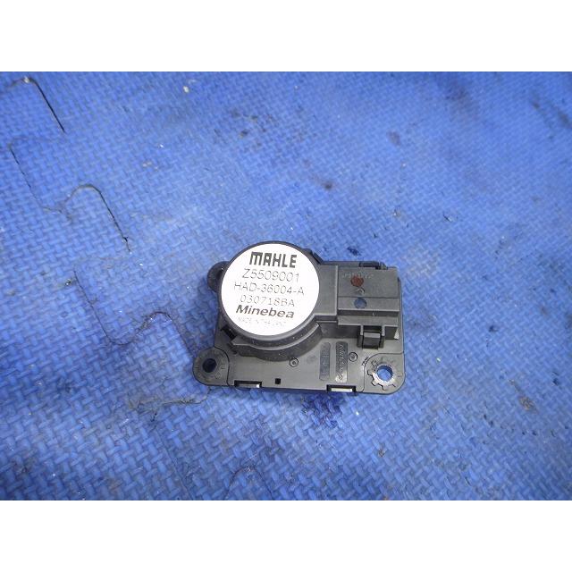 ルノー トゥインゴ AHH4B 等 エアコン ヒーター フラップ モーター (BA)  品番 Z5509001   [4848] | 