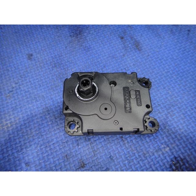 ルノー トゥインゴ AHH4B 等 エアコン ヒーター フラップ モーター (DC)  品番 Z5509001   [4848] |  | 01