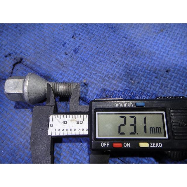 ルノー トゥインゴ3 GT AHH4B 等 純正 ホイール ボルト １台分 20本    [4848] |  | 02