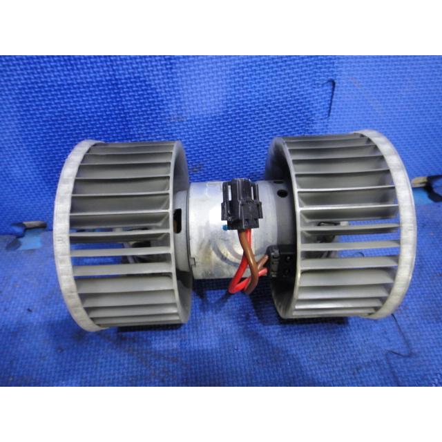 BMW X3 E83  ブロア モーター　ファン　　 [4854] | 