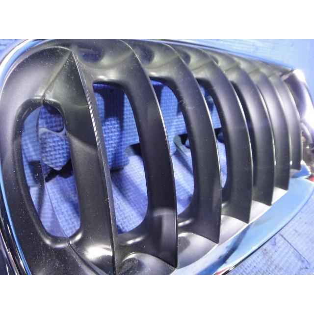 BMW X3 E83   純正 フロント グリル 左右  キドニーグリル  品番 3414903  3402909 |  | 05