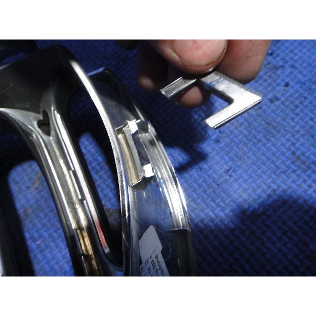 BMW X3 E83   純正 フロント グリル 左右  キドニーグリル  品番 3414903  3402909 |  | 08