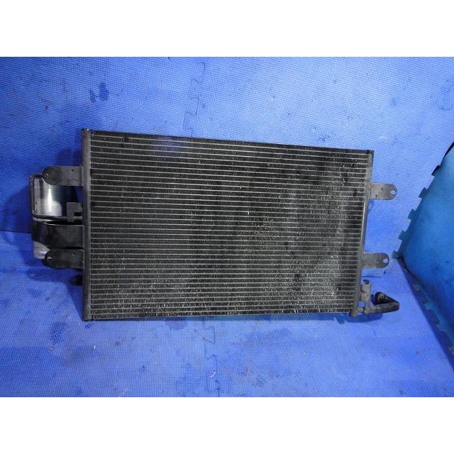 アウディ TT 8N系 等 コンデンサー  品番 8N0820411 A  [4945] |  | 01