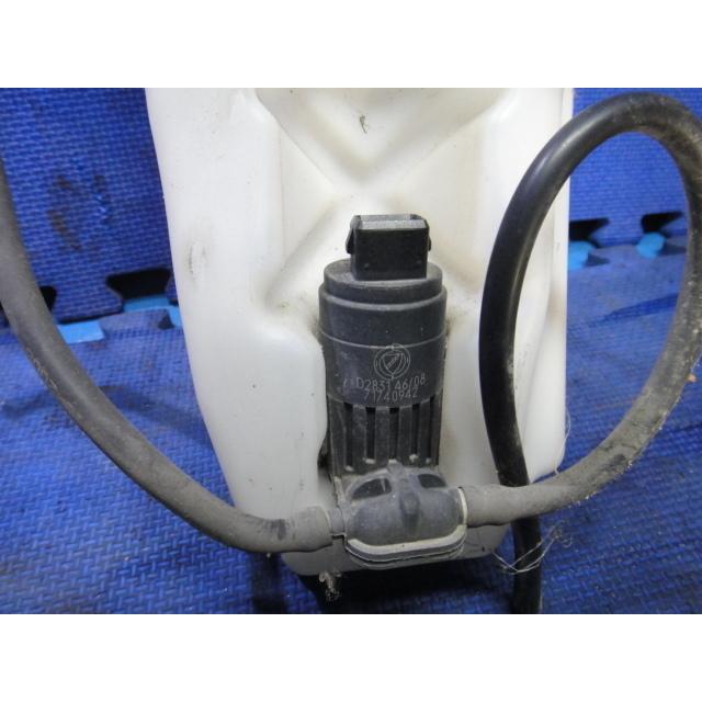 フィアット 500  ウィンドウ ウォッシャー タンク　モーター付き　 [4160] |  | 01