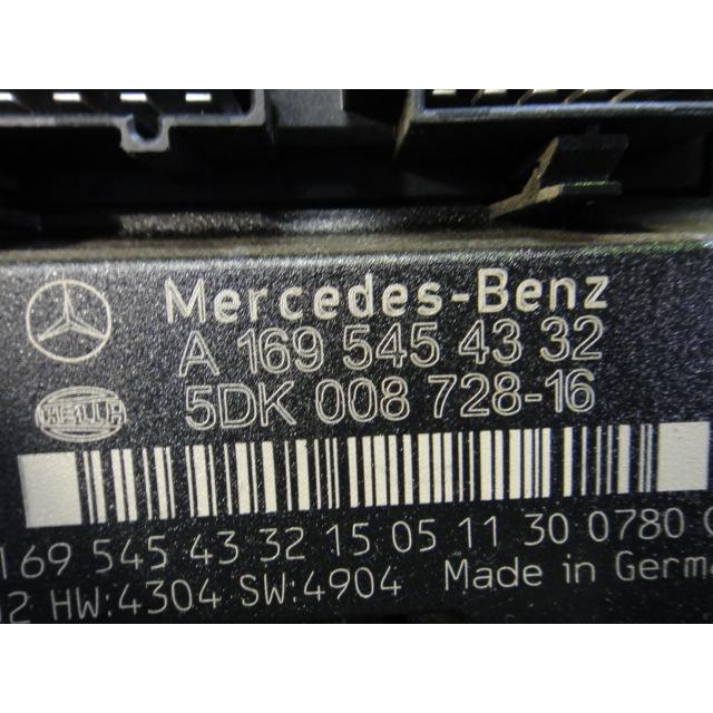 メルセデス ベンツ B200 B170 W245 等  フロント サム リレー ユニット A1695454332   [4962] |  | 01