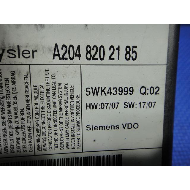 メルセデス ベンツ W204 C200 等 エアバック コントロール ユニット コンピューター  品番 2048202185 [4984] |  | 01