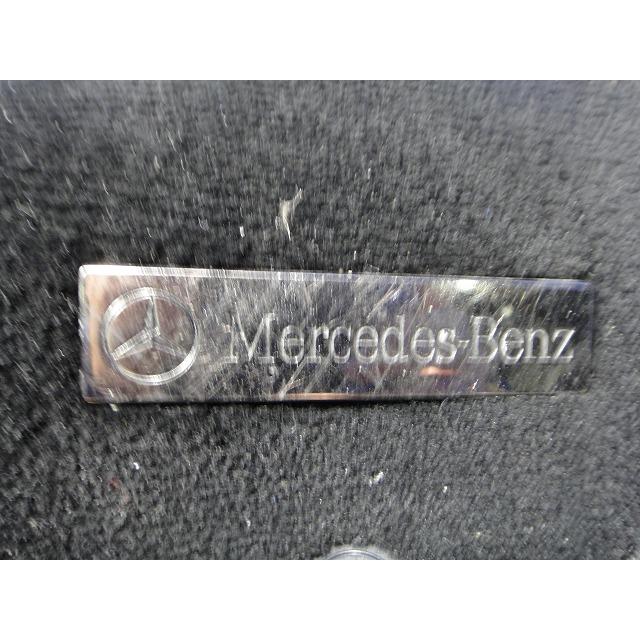 メルセデス ベンツ W204 C200 等  純正 フロア マット 1台分  [4984] |  | 05