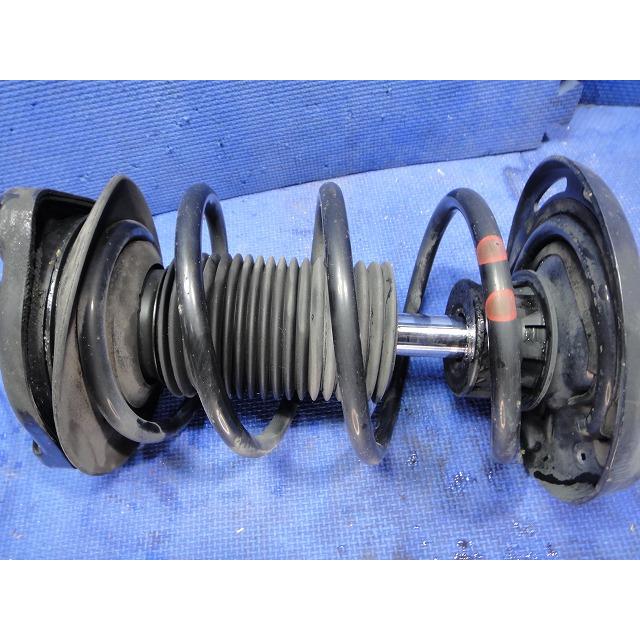 メルセデス ベンツ W204 C200 等  フロント ショック ストラット (a) 左右 共通  品番2043200313 [4984] |  | 02