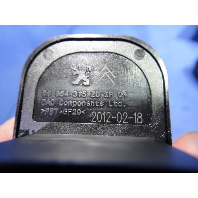 シトロエン DS5 B85F02 等 ドアミラー スイッチ 品番 96664315ZD   [4988] |  | 02