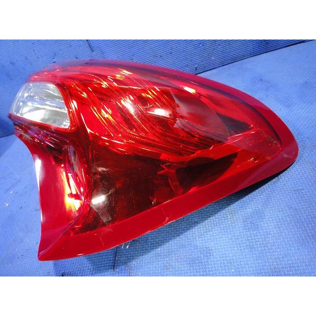 シトロエン DS5 B85F02 等  右 テール レンズ ライト ランプ  [4988] |  | 01