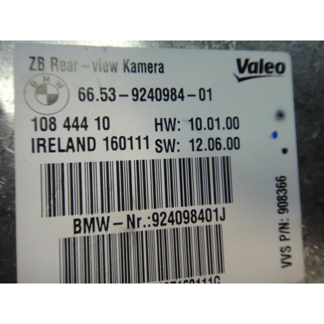 BMW 523i FP25 MT25 F10 F11 等　リア ビュー カメラ コントロール ユニット モジュール　品番 9240984   [5119] |  | 01