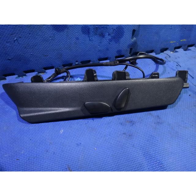 メルセデス ベンツ SLK R170 等  左 電動 シート スイッチ   [5178] | 