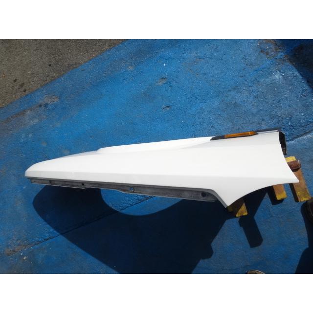 BMW E28 520i 等 右 フロント フェンダー  アルピン ホワイト    [5230] |  | 03