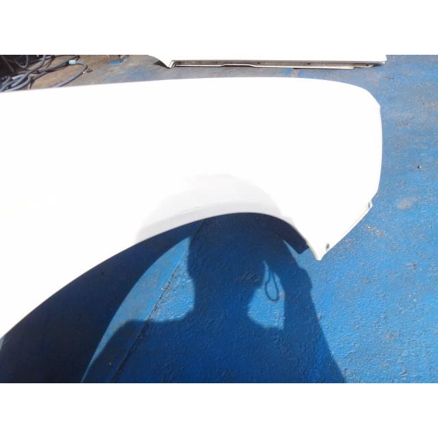 BMW E28 520i 等 右 フロント フェンダー  アルピン ホワイト    [5230] |  | 05