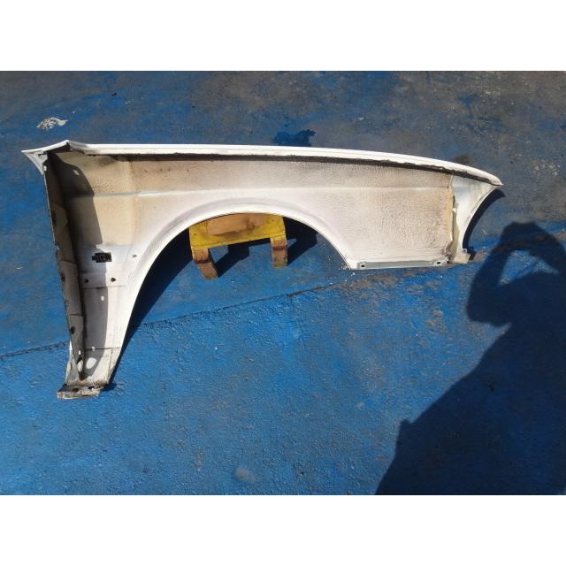 BMW E28 520i 等 左 フロント フェンダー  アルピン ホワイト    [5230] |  | 05