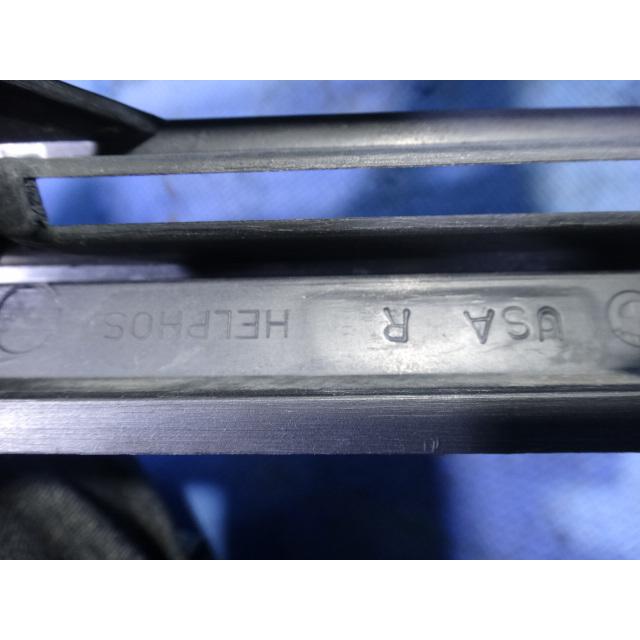 BMW E28 520i 等  右 フロント ライト カバー グリル  1873253 [5230] |  | 05