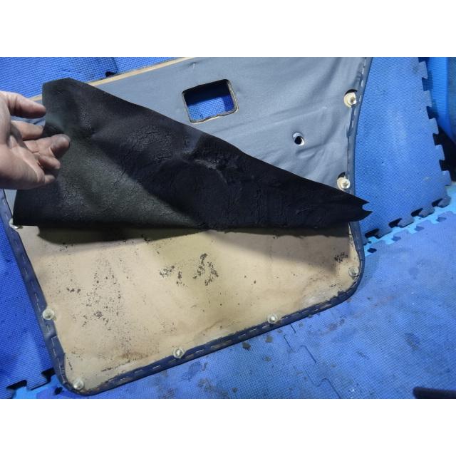 BMW E28 520i 等 左 リア ドア 内張り   [5230] |  | 07