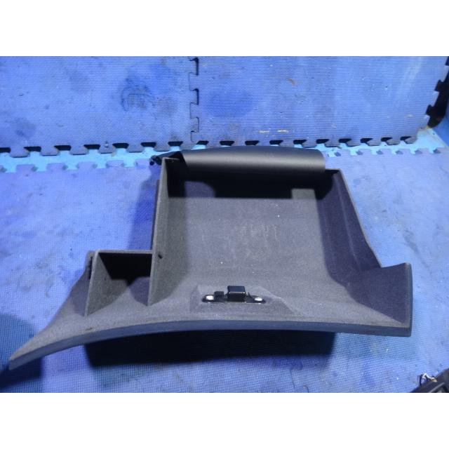 BMW E28 520i 等  グローブ ボックス  (左ハンドル)  [5230] |  | 02