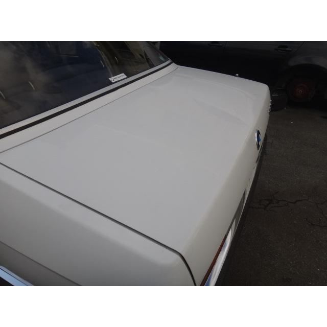 BMW E28 520i 等 トランク [5230] : 輸入車専門中古パーツのエレメント 