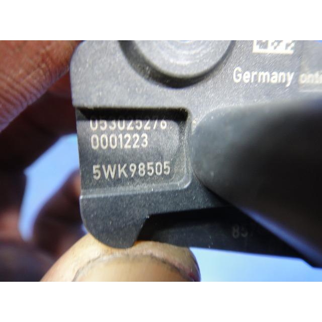 BMW 218d F45 等  純正 エアマス センサー エアフロ  品番 8570107  [5536] |  | 03