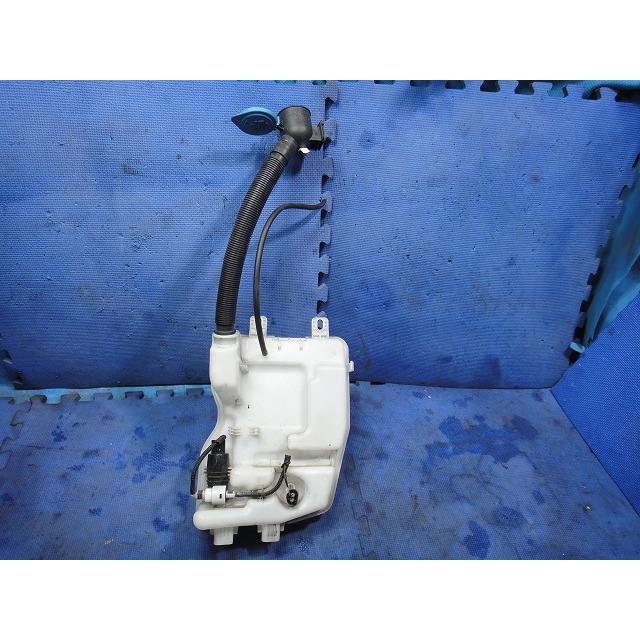 BMW 218d F45 等  ウォッシャー タンク & モーター  品番 7331418  [5536] | 