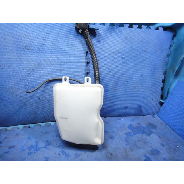 BMW 218d F45 等  ウォッシャー タンク & モーター  品番 7331418  [5536] |  | 02