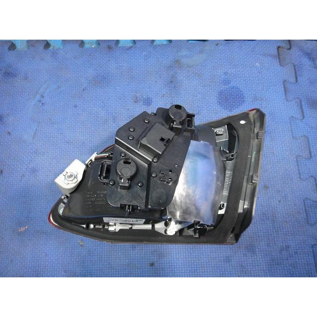 BMW 218d F45 等 左 内側 テール レンズ ランプ レンズ フィニッシャー  品番 7311041  [5536] |  | 01