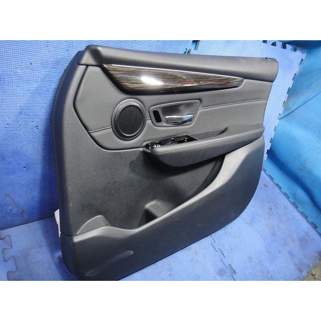 BMW 218d ラグジュアリー F45 等 右 フロント ドア 内張 トリム 黒革  [5536] |  | 01