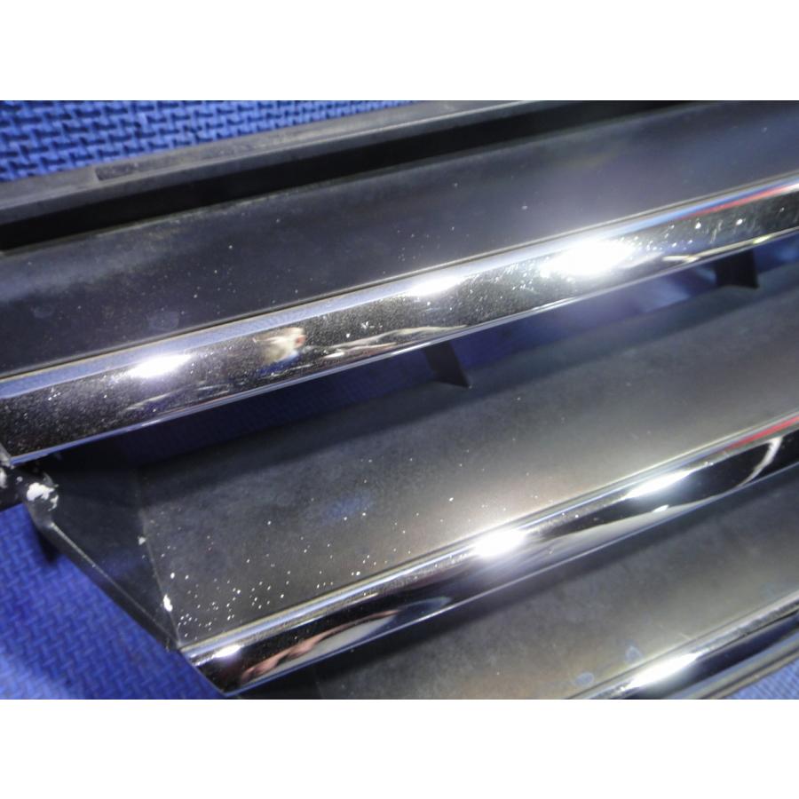 メルセデス ベンツ W204 C200 等 純正 フロント グリル ラジエターグリル  品番 2048800023   [5645] |  | 03