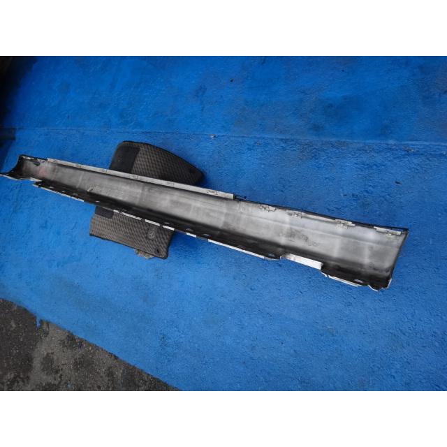 メルセデス ベンツ Ｃ200 C180 クーペ W203 等 右 サイド ステップ サイド スカート  744/シルバー  2036900640  [5657] |  | 05