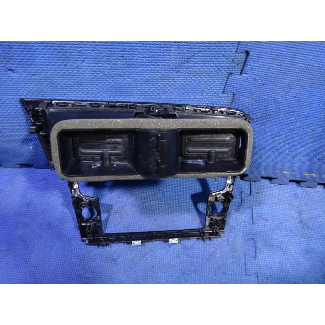 ワーゲン ゴルフ 7 AUCPT AUCJZ 等 メーター パネル カバー 品番 5G0857059  5G0857189  [5696] |  | 02