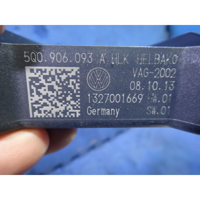 ワーゲン ゴルフ 7 AUCPT AUCJZ 等 フューエル ポンプ リレー 燃料 ポンプ リレー  品番 5Q0906093 [5696] |  | 02