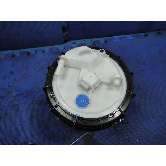 2016y ルノー カングー KWK4M 等 純正 燃料 ポンプ  フューエル ポンプ  [5826] |  | 01