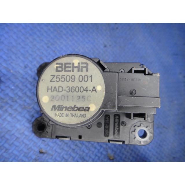 シトロエン DS5 B85F02 等  エアコン ヒーター エア フラップ モーター  Z5509001  HAD-36004-A  [6041] | 