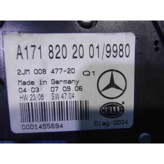 メルセデス ベンツ SLK200 R171  等 ルーム ライト ランプ 品番 1708202001  [6101］ |  | 05