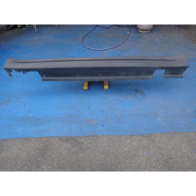 BMW ミニ R56 MF16 等　右 サイド ステップ スカート 品番 7147916   [6111] |  | 03