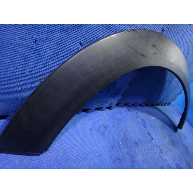 BMW ミニ R56 MF16 等 左 リア フェンダー モール オーバー 品番