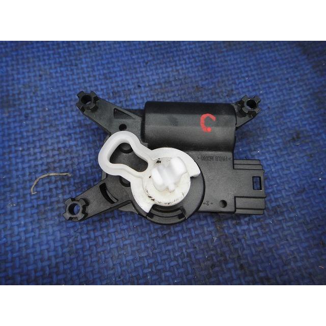 ルノー カングー KWK4M 等 エアコン ヒーター フラップ モーター　 (c)  品番 309371201 [6165] |  | 01