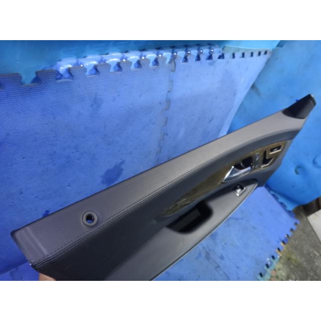 メルセデス ベンツ W218 CLS 350 等 左 フロント ドア 内張