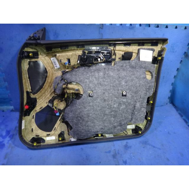 メルセデス ベンツ W218 CLS 350 等 左 フロント ドア 内張