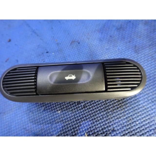 ジャガー ソブリン XJ V8 X308 等　トランク 開閉 ボタン　スイッチ　  [6260] | 