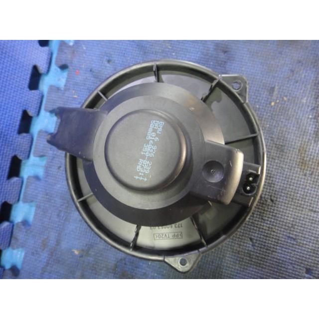 BMW Z4 E85 BU25 BT30  等　ブロアモーター　品番　6926239   ［6397］ |  | 01
