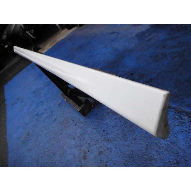 アルファロメオ ジュリエッタ 940141 等 右 サイド ステップ スカート   296/アイスホワイト [6502] |  | 01