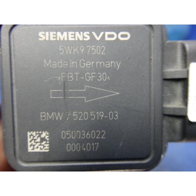 BMW E60 E61 525i 530i 等 純正 エアマス センサー ホットフィルム